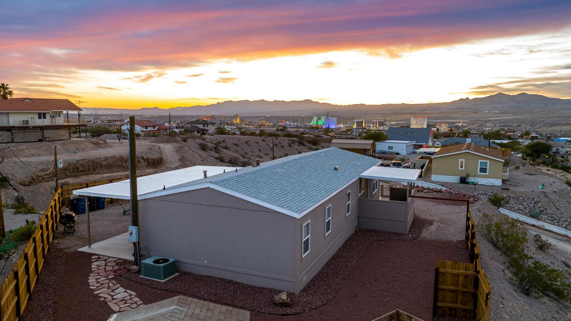 Magnificent & Tranquil Home, Mountain Views , 8 Mins To Casinos & River, Fire Pit, Bbq Буллхед-Сити Экстерьер фото